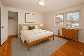 Jefferson Gardens in Clifton, NJ - Building Photo - Building Photo