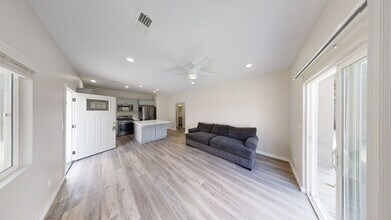4812 Campanile Dr in San Diego, CA - Building Photo - Building Photo