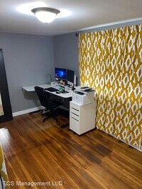 4443 E Allen St photo'