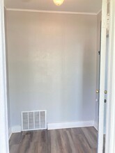 1031 S Washington St, Unit Unit 1 in Lockport, IL - Building Photo - Building Photo