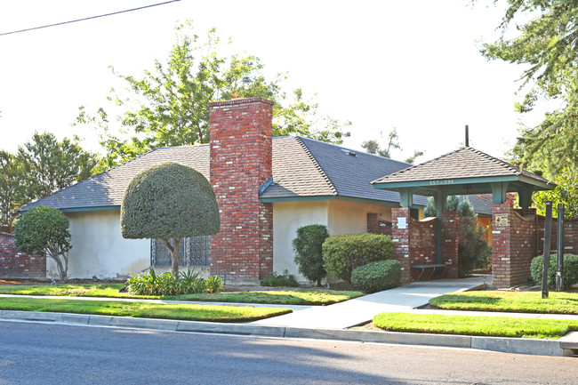 Eden Park Apartment