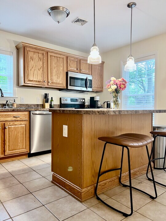 67 Clarendon Ave in Cambridge, MA - Building Photo