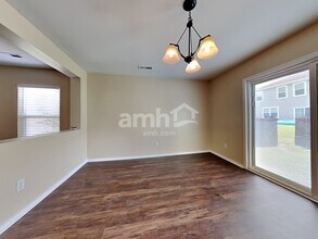 8859 Arbor Glen Dr in North Charleston, SC - Building Photo - Building Photo