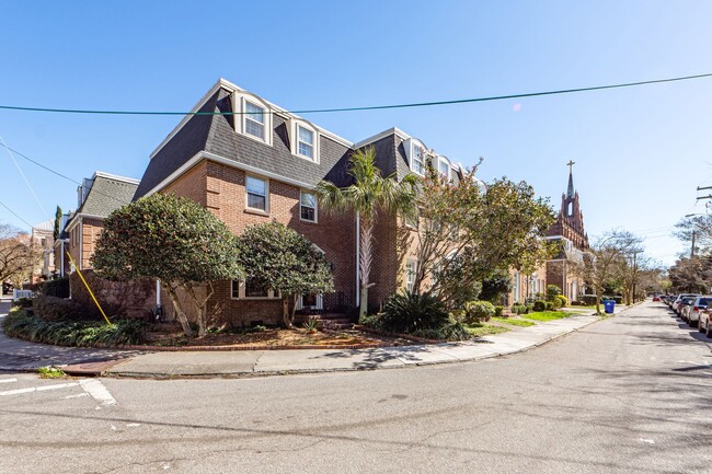 80 Legare St in Charleston, SC - Building Photo - Building Photo