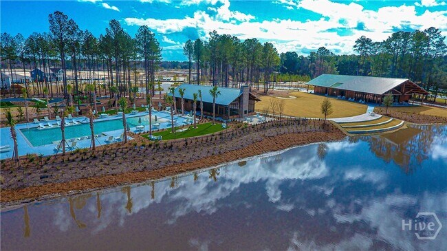 155 Old Field Run in Richmond Hill, GA - Foto de edificio - Building Photo