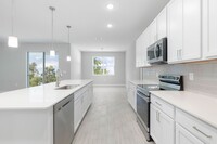 7873 S Paragon Rd in North Port, FL - Building Photo - Building Photo