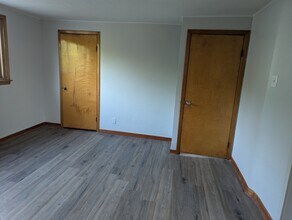 96 Dempster St, Unit Apartment 2/Upper in Buffalo, NY - Building Photo - Building Photo