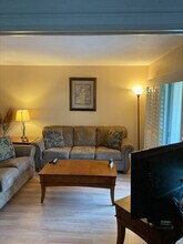 29129 Bay Hollow Dr, Unit 2800 in Zephyrhills, FL - Building Photo - Building Photo