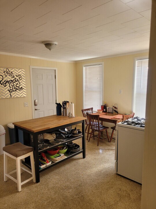 35 Hancock St, Unit 2 in Somerville, MA - Foto de edificio