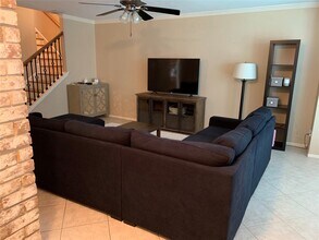 13078 Trail Hollow Dr in Houston, TX - Building Photo - Building Photo