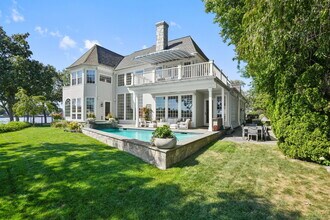 19 Weeds Landing in Darien, CT - Foto de edificio - Building Photo
