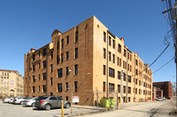 Coronado Square in Detroit, MI - Foto de edificio - Building Photo