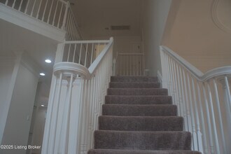 11107 Herring Ct in Louisville, KY - Foto de edificio - Building Photo