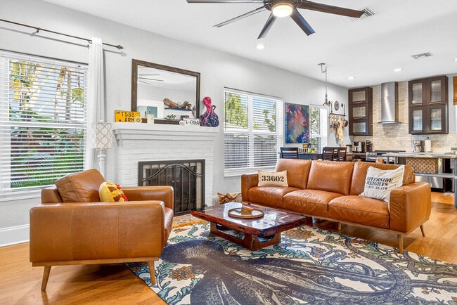 property at 2705 N Poplar Ave