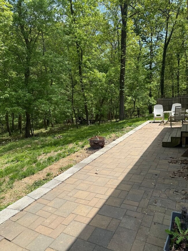 property at 2509 Hobbs Rd