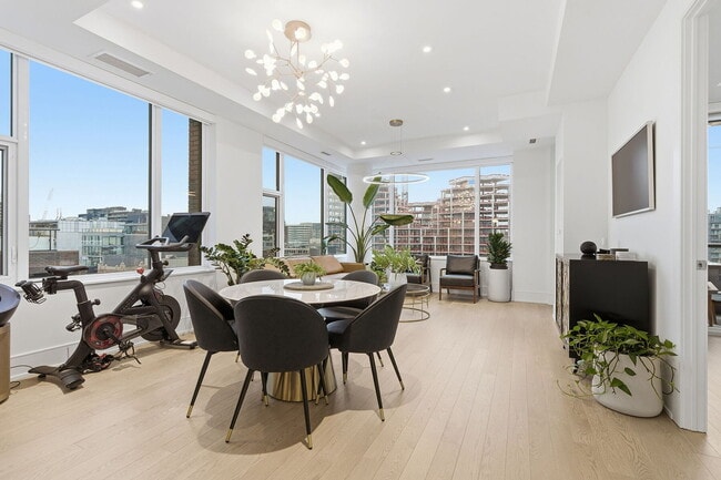 property at 455-455 Wellington St W