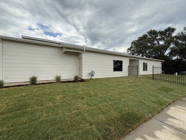 1902 1st St in Goddard, KS - Building Photo - Building Photo