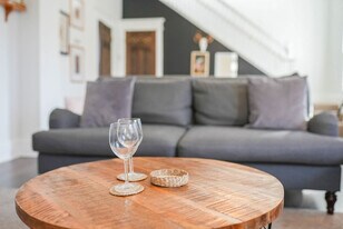 1420 N 3rd St in St. Charles, MO - Building Photo