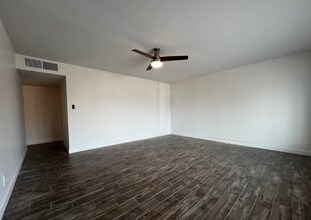 3701 W Keim Dr in Phoenix, AZ - Building Photo - Building Photo