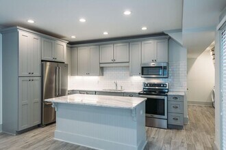 10 Orrs Ct in Charleston, SC - Building Photo - Building Photo