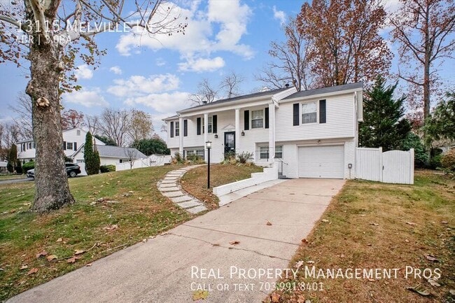 13115 Melville Ln in Fairfax, VA - Building Photo - Building Photo