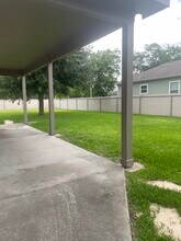 2413 9th Ave N in Texas City, TX - Building Photo - Building Photo