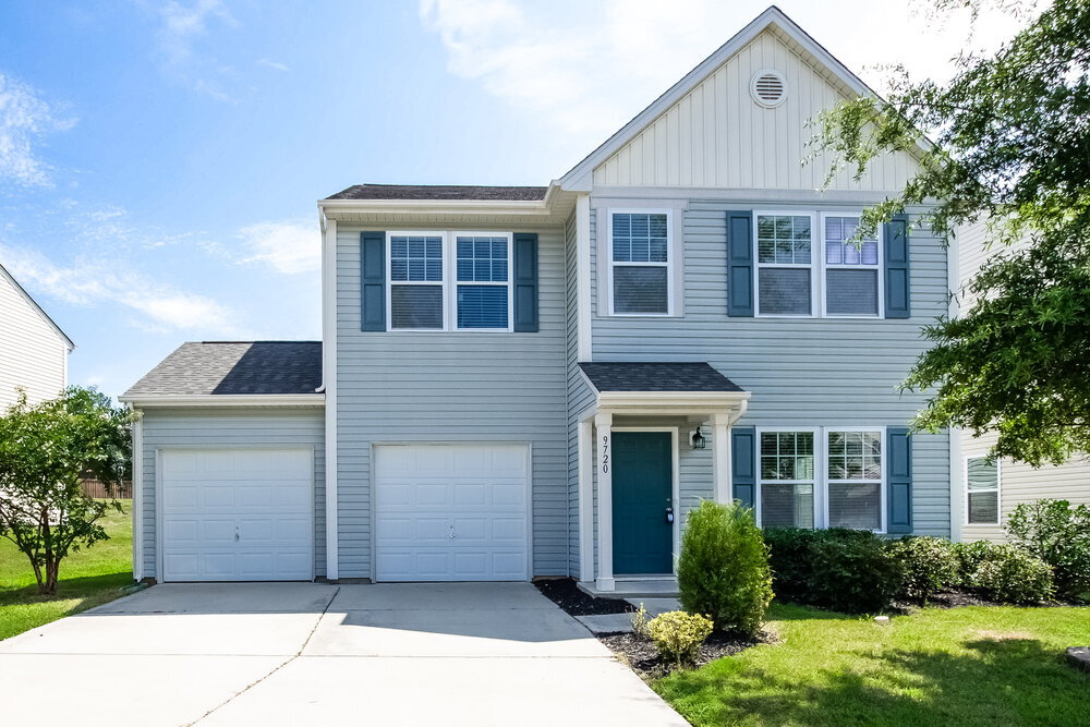 9720 Cayenne Dr in Charlotte, NC - Building Photo