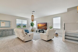 10916 SW Robbia Way in Port St. Lucie, FL - Building Photo - Building Photo