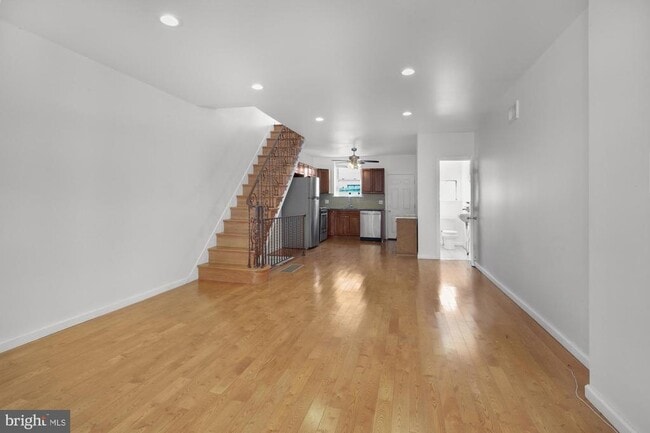 2215 S Hicks St in Philadelphia, PA - Building Photo - Building Photo