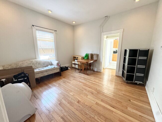 29 Sumner St, Unit T in Boston, MA - Foto de edificio - Building Photo