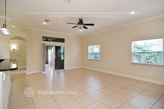 1025 SW Romaine Ln in Port St. Lucie, FL - Building Photo - Building Photo