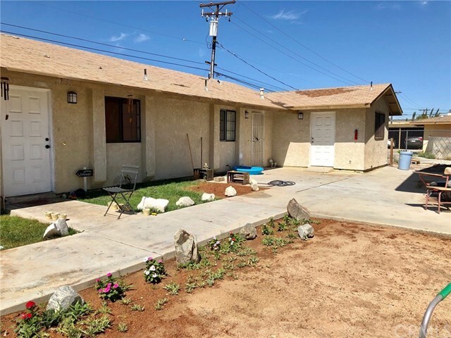 13584 Yakima Rd in Apple Valley, CA - Building Photo