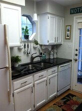 3111 Tom Green St in Austin, TX - Building Photo - Building Photo