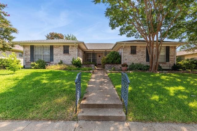 8318 Lullwater Dr in Dallas, TX - Building Photo - Building Photo