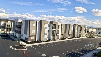 The Yard in American Fork, UT - Foto de edificio - Building Photo
