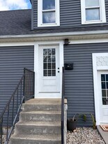 1980 N Dixie Hwy in Elizabethtown, KY - Building Photo