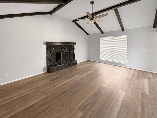 1102 W Pueblo Ave in Hobbs, NM - Building Photo - Building Photo