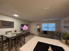 1886 41st Ave in Vero Beach, FL - Building Photo - Building Photo