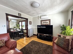 77 Fairfax St in Somerville, MA - Building Photo - Building Photo