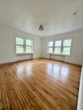 2010 Woodlawn Ave in Wilmington, DE - Building Photo - Building Photo
