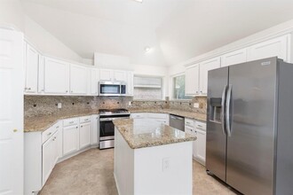 30 Cedar Chase Pl in Spring, TX - Building Photo - Building Photo
