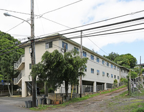 45-519 Keaahala Rd in Kaneohe, HI - Building Photo - Building Photo