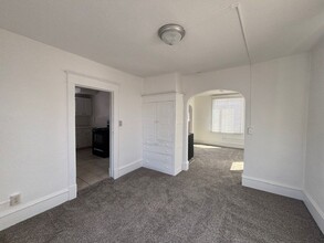 1015 N Walnut St in Spokane, WA - Building Photo - Building Photo