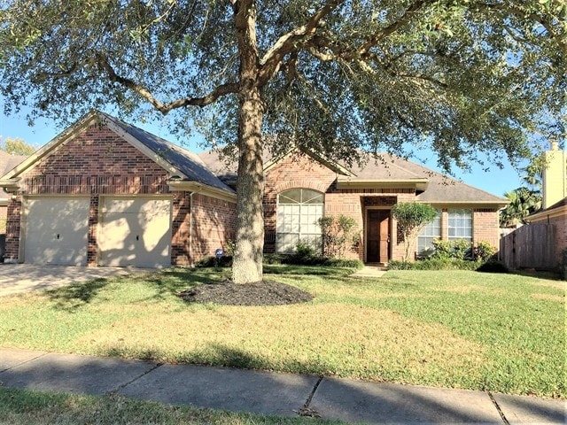 property at 208 Hollander Ct