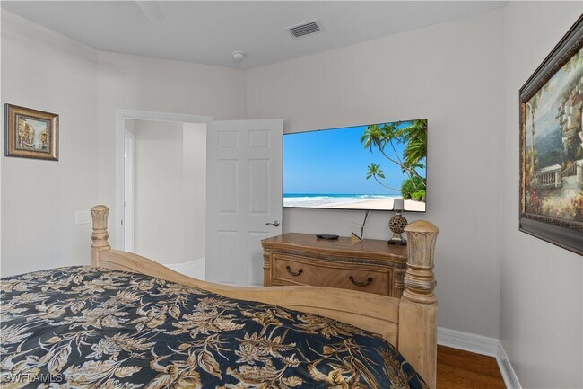 property at 8310 Big Acorn Cir