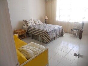 3456 S Ocean Blvd in Palm Beach, FL - Building Photo - Building Photo