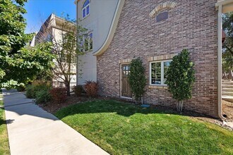 948 S Pearl St in Denver, CO - Building Photo - Building Photo