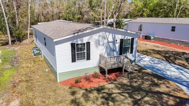 18069 Carrolwood Dr in Brooksville, FL - Building Photo - Building Photo