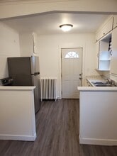 1338 Main St in Dubuque, IA - Building Photo - Building Photo