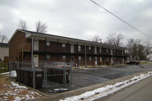 69 Kaye St in Berea, KY - Building Photo